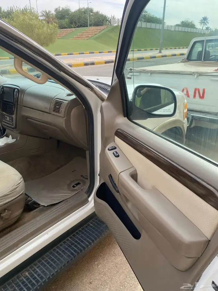 فورد اكسبلورر 2002 8سرندل 11