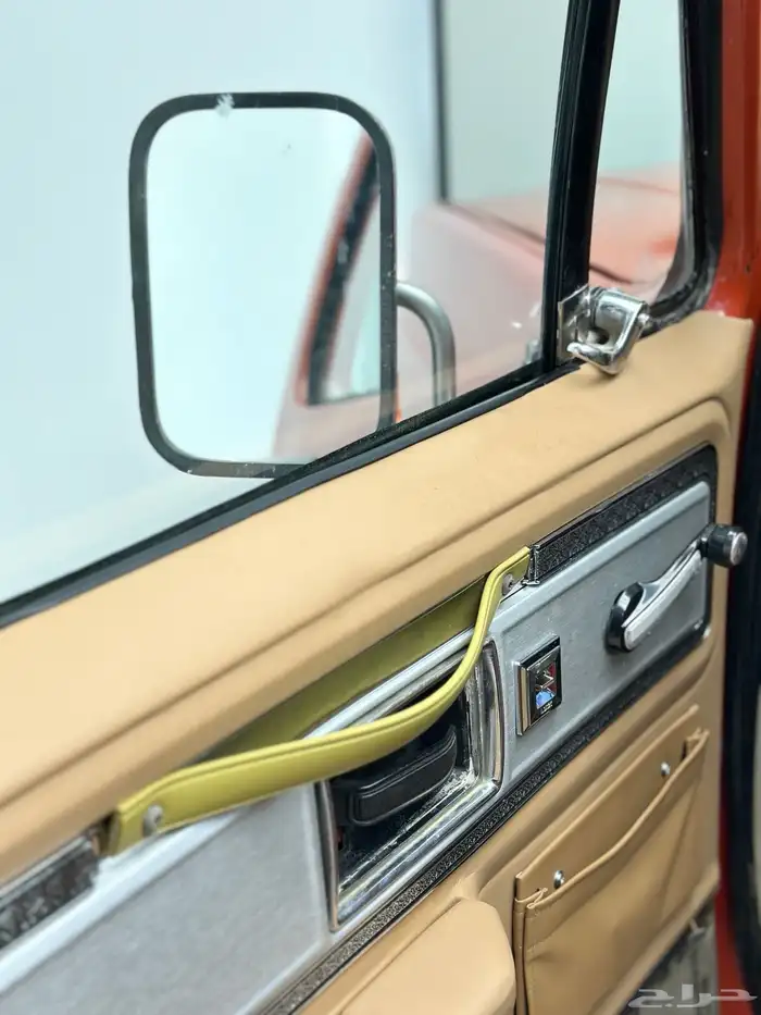 جى ام سى بهبهانى 1980 ( كلاسيك ) 10