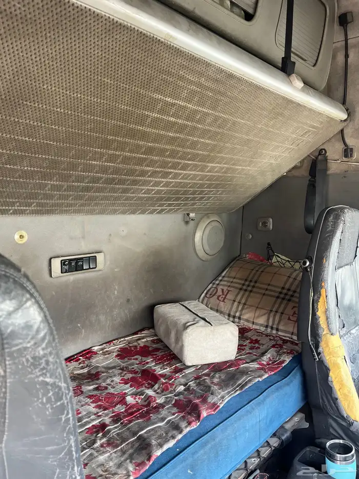 شاحنة فولفو 7