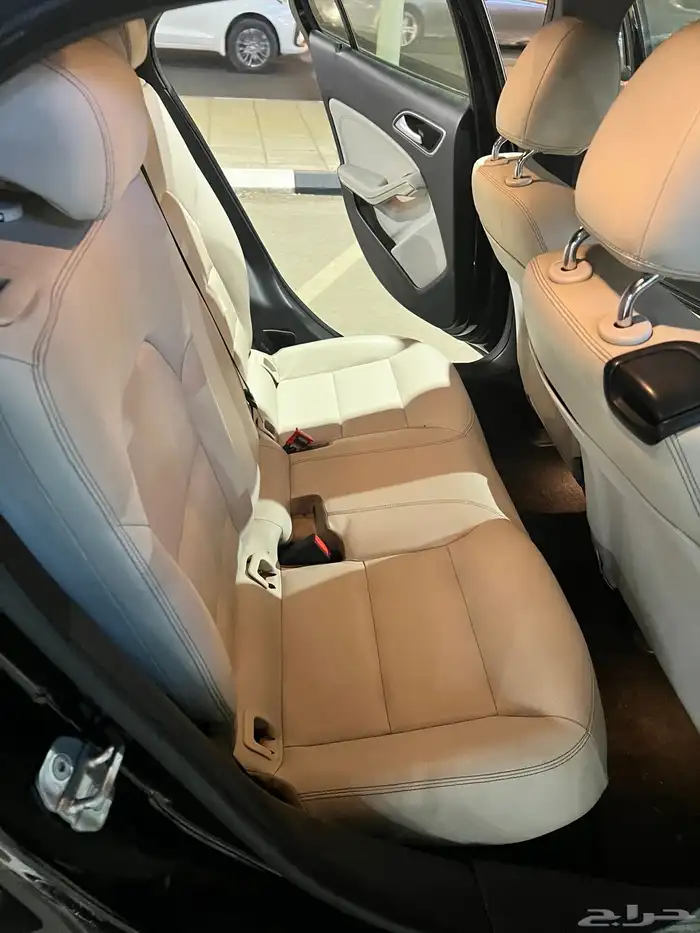 مرسيدس GLA250 22