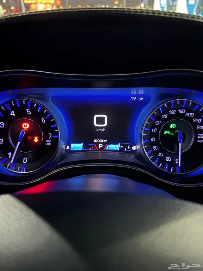 كرايسلر 2018 فل كامل للبيع 11