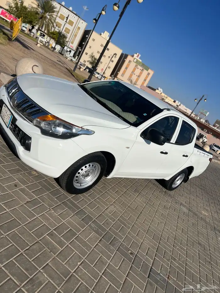 مستبيشي ال200 بنزين 0