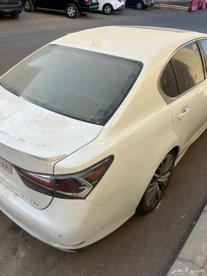 لكزس 2013gs مصدوم بطن 4