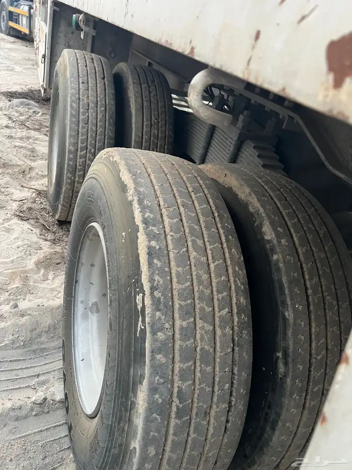 للبيع سطحه قاعدة 16 6