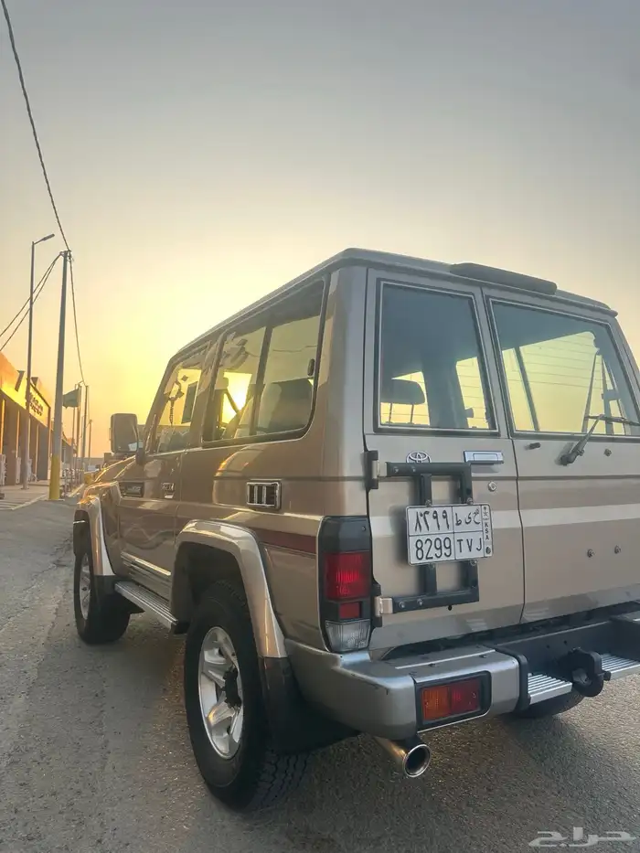 ربع 2017 بريمي فل كامل (ذهبي ) نادر 3