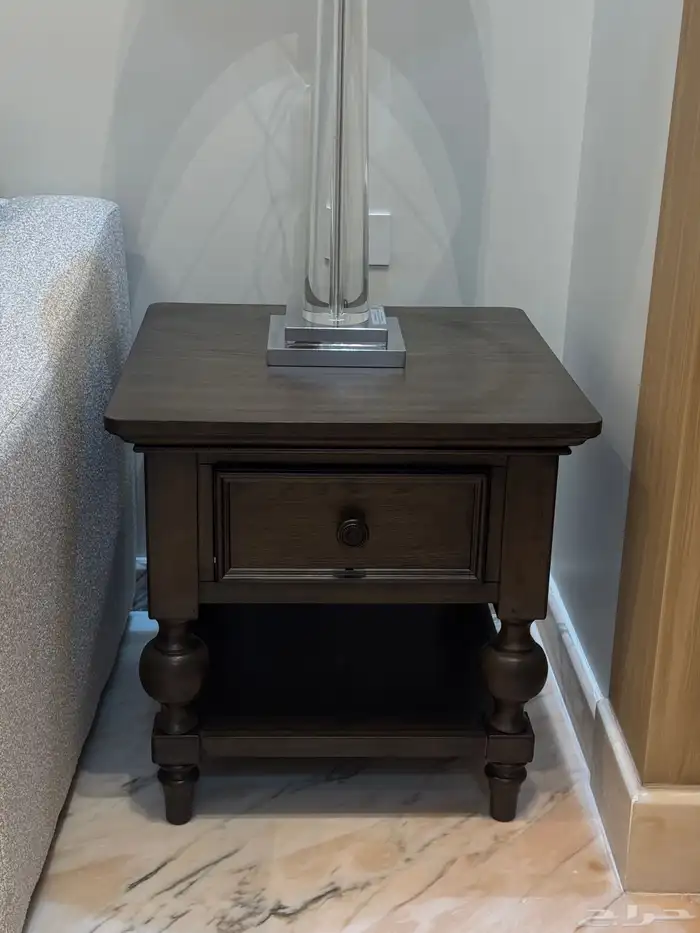 طاوله جديده 0