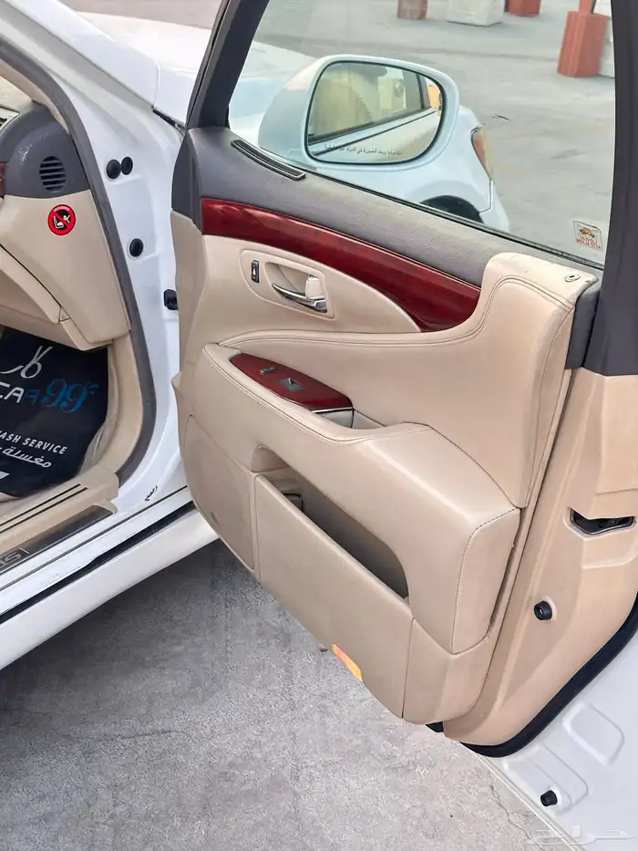 لكزس LS 460L وارد عبد اللطيف جميل فل كامل بلوحة مميزة 20