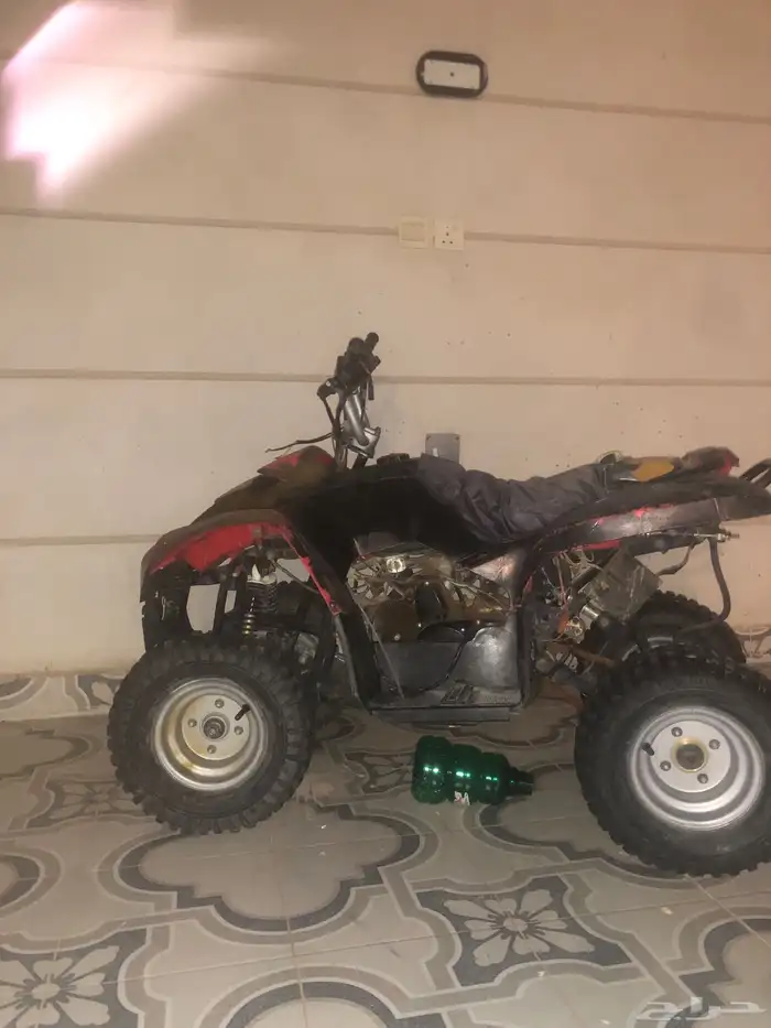 دباب صيني مايشتكي من شي فقط يبي بطاريه او اشركه موقعه قريه 1