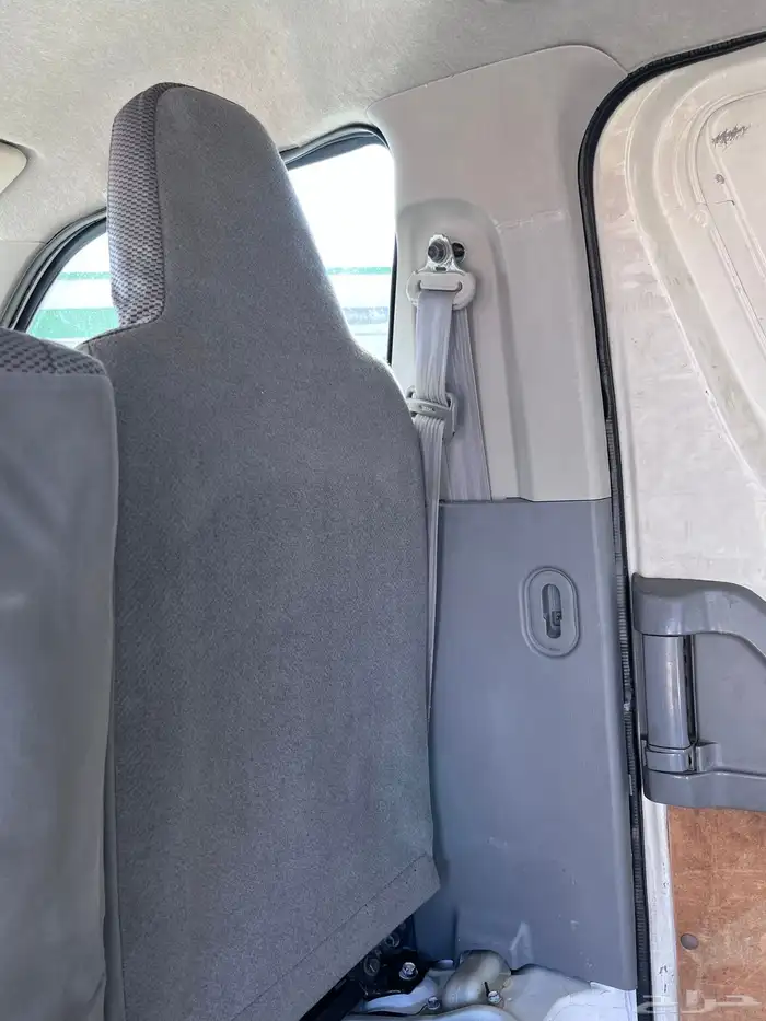 باص تويوتا هايس 2010 ديزل ديزل 9