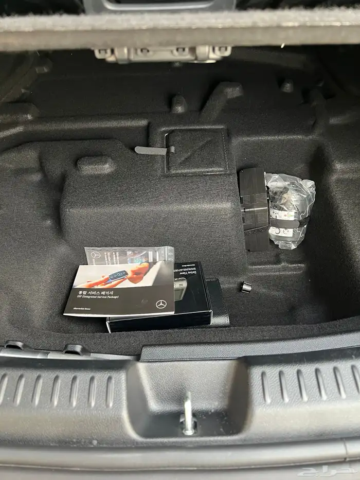 مرسيدس E200 2025 عداد 7 الاف كيلو ضمان الجفالي سنتين 23