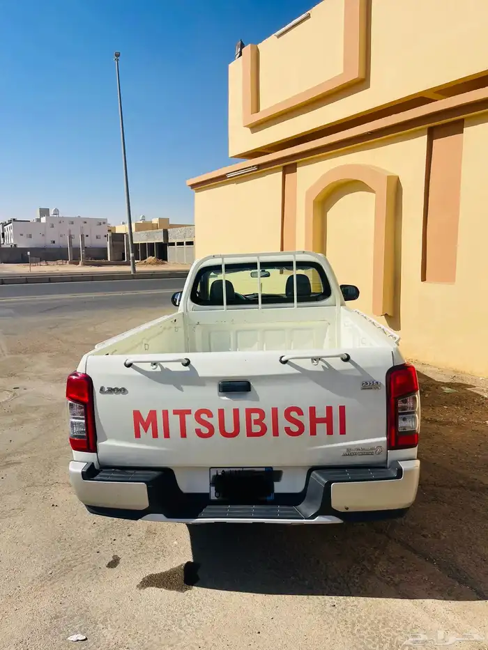 متسوبيشي 200L نظيفه جدا 2