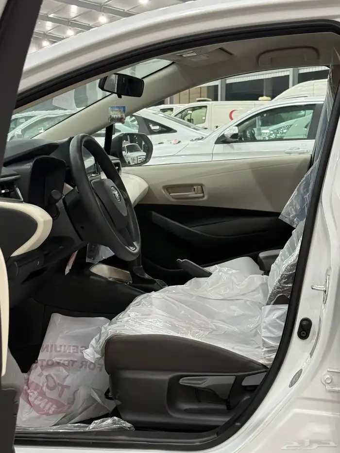 تويوتا كورولا 2025 XLi2.0 اقل سعر 78200(متوفر جميع الالوان) 10