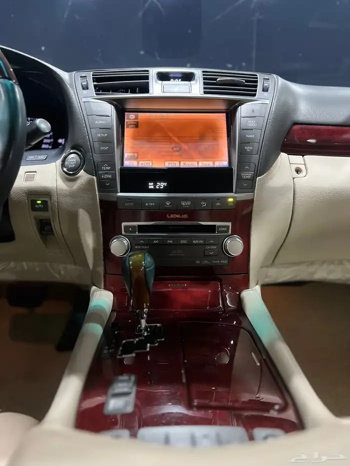 لكزس LS 460 L 2010 13