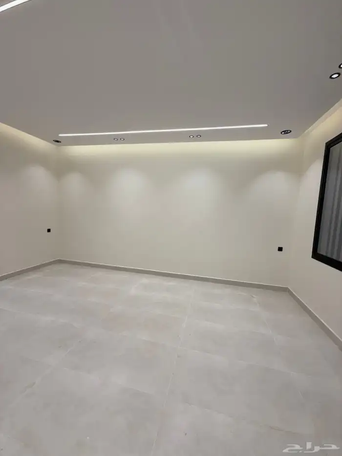 فرصه للبيع فيلا روف ب 685 الف عليها تامين وحي مكتمل الخدمات 60