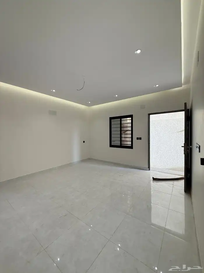 للبيع ارواف علويه وارواف ارضيه ببايكة سياره ف شمال الخميس 18