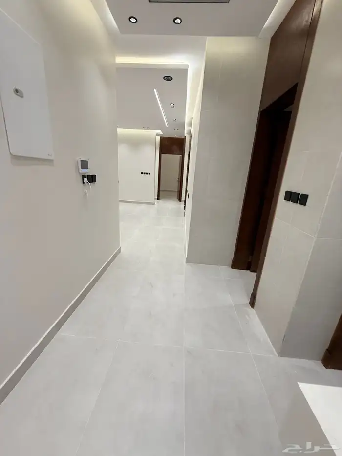 فرصه للبيع فيلا روف ب 685 الف عليها تامين وحي مكتمل الخدمات 87