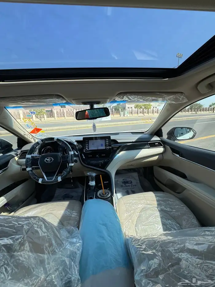 كامري 2023 فل GLE بنزين منوة المستخدم مازالت تحت الضمان 11