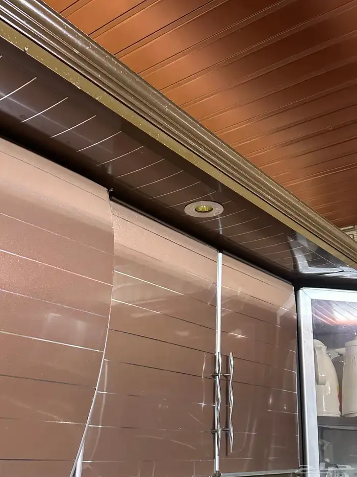 مطبخ كبير مع ديكور أمينو 4