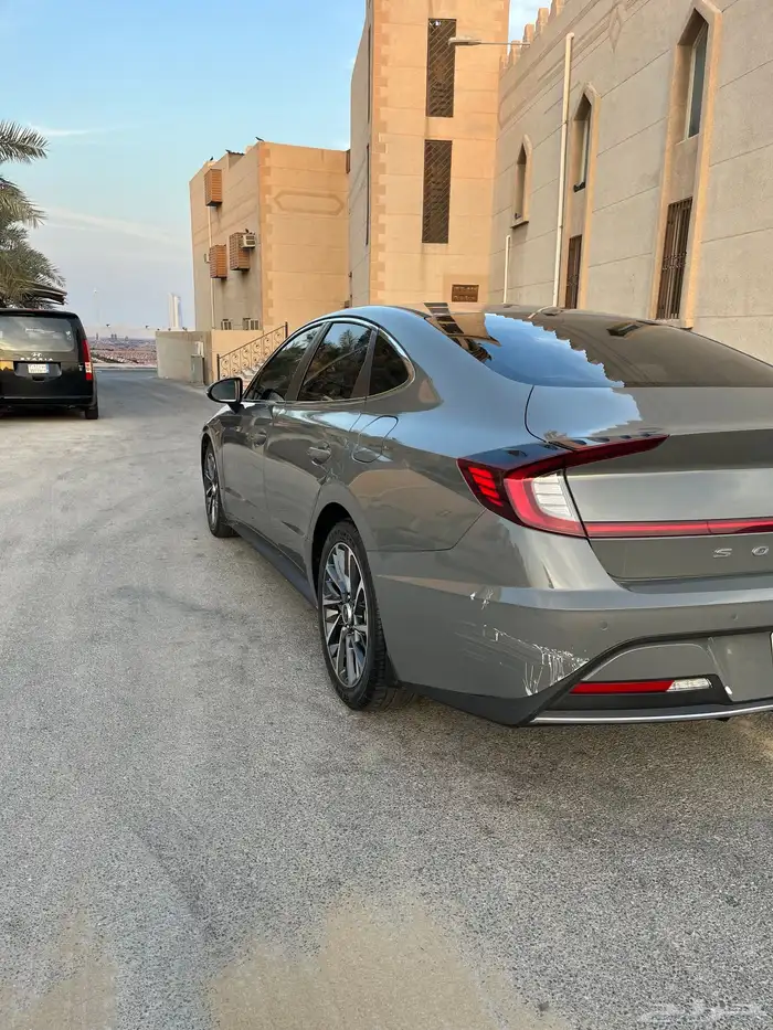 للبيع سوناتا 2020 4
