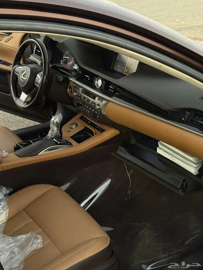 لكزس اي اس 350 فل كامل وارد عبداللطيف جميل 20