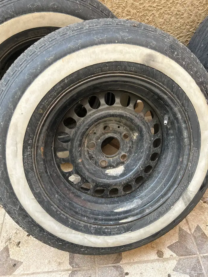 للبيع جنوط وكفارات دمعه اسود 1