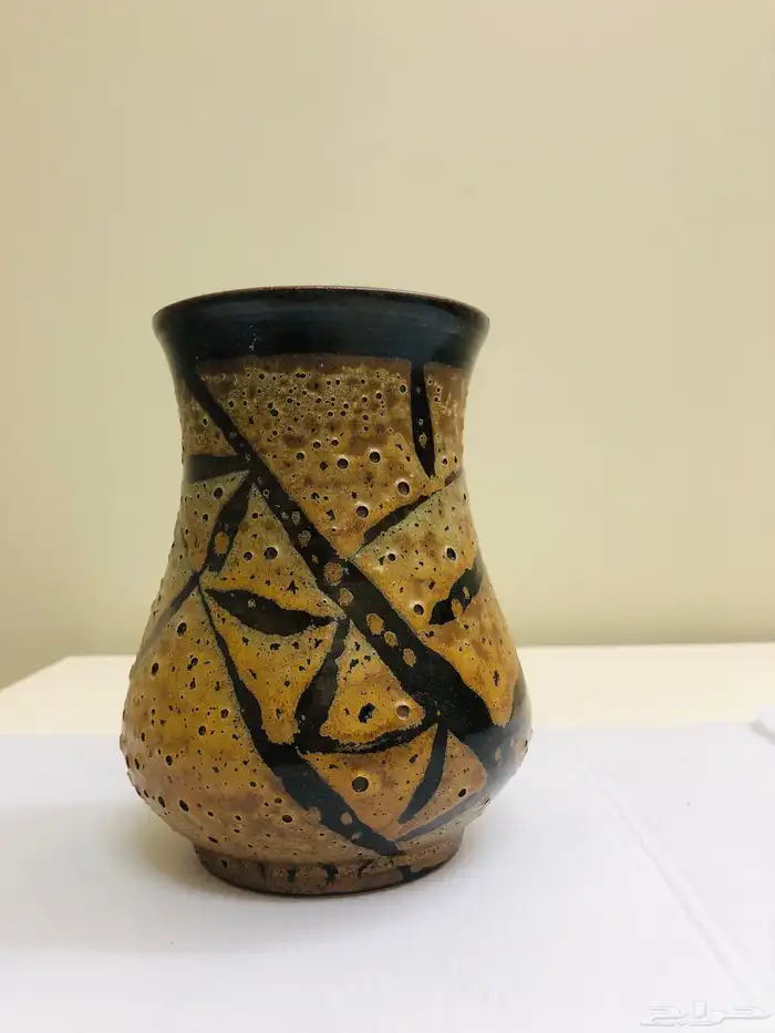 فازة خزف إنحليزية للفنانة  Sheila Wood 0