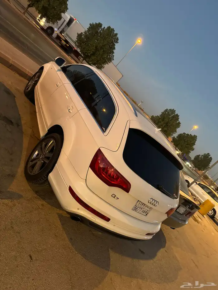 Audi Q7 s line 2012 1