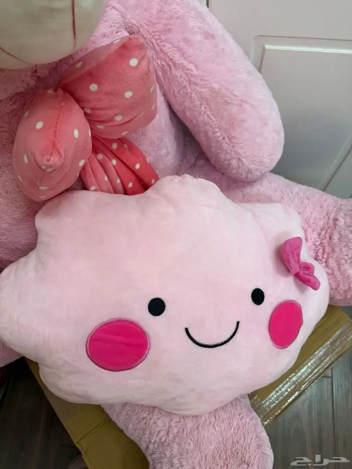 دبدوب كبير جديد للبيع مع مخده جديده هديه 2