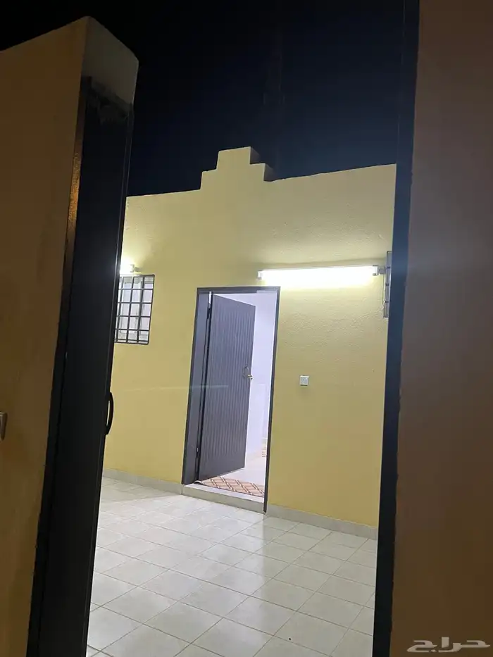 غرفه وحمام عزاب للايجار في بيشه 8