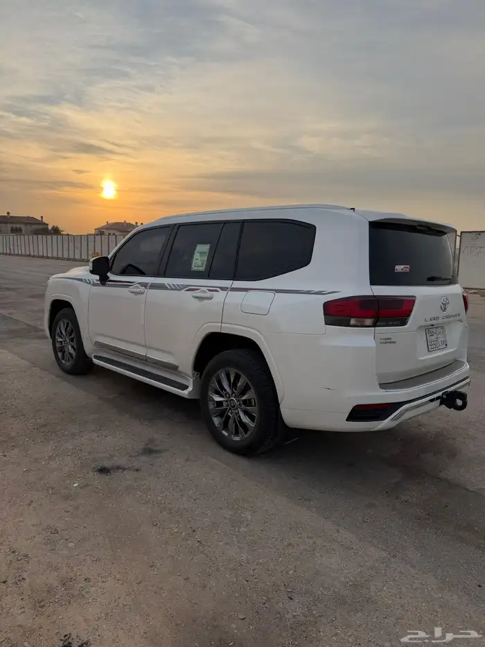 لاندكروزر 3