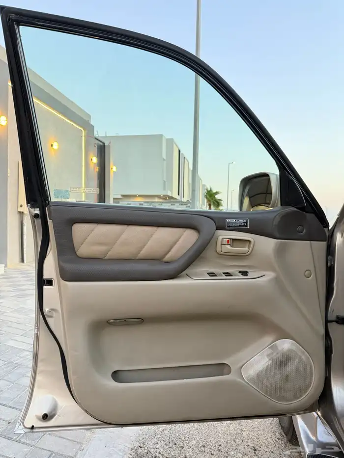 تويوتا لاندكروزر فكسار قير عايدي 30