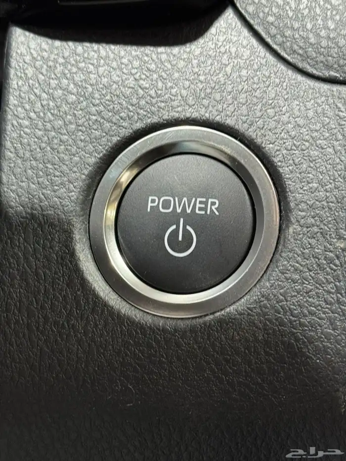 تويوتا كامري LE هايبرد 2025 جديد سعودي 114.400 شامل 17