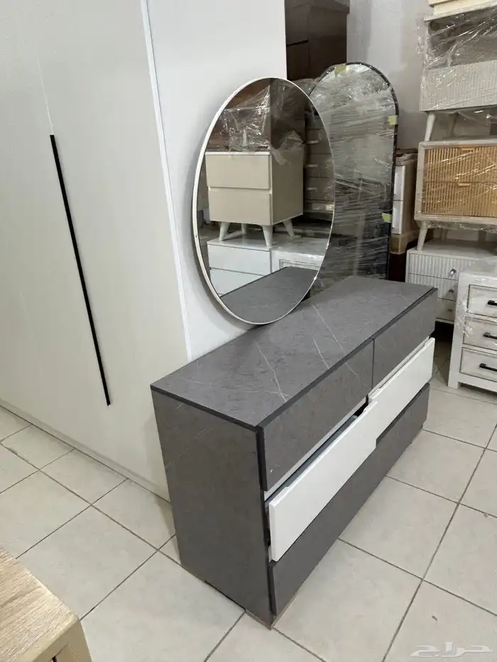 موجد عندنا تسريحات جاهز وتفاصيل على حسب طلب 4