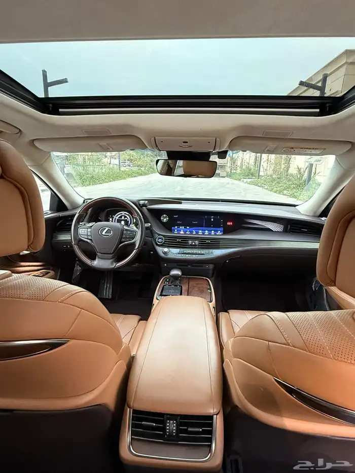 للبيع لكزس LS500h هايبرد ( مخزن ) سعودي اعلى افئه 21