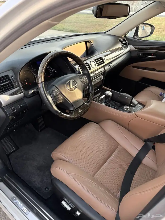 لكزسls460. لارج فل كامل سعودي 6