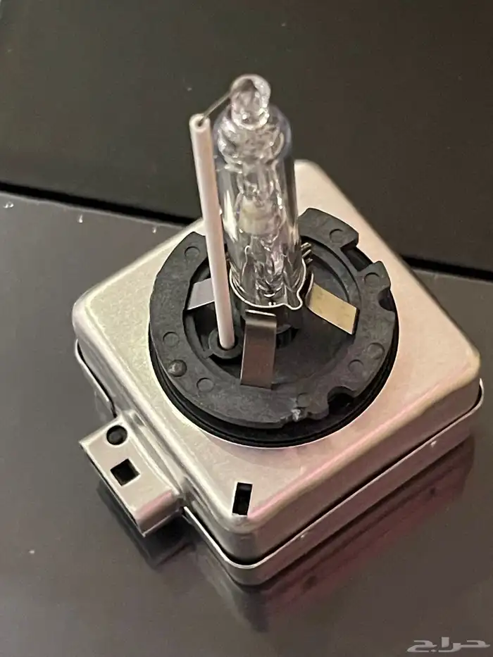 لمباة جيب زنون وكالة الماني لون ابيض 6000 k 0