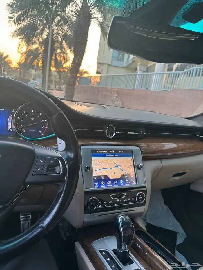 للبيع مازيراتي كواترو موديل 2016 فيها دقة خفيفة مصدوم 8