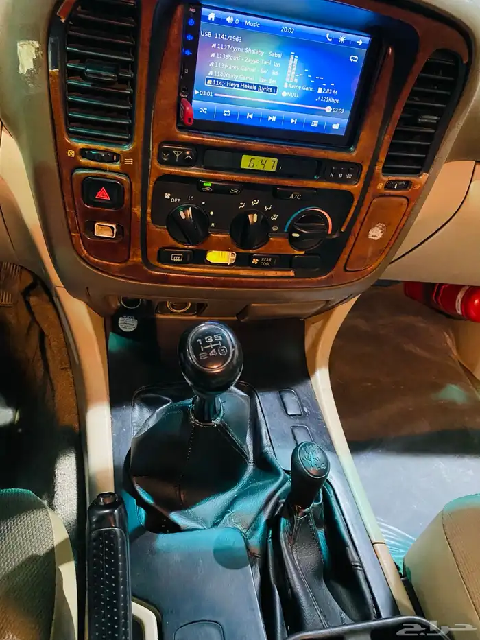 تويوتا لاندكروزر 2001 19