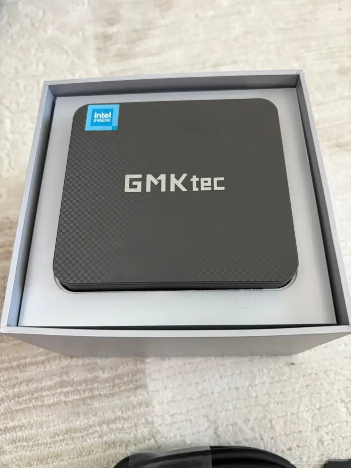 ميني بي سي Mini Pc مع شاشة غايمنق تردد 200 من اسوس 5
