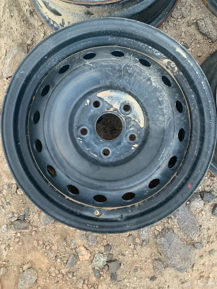 جنوط هايلوكس تركب على موديل حديث 1