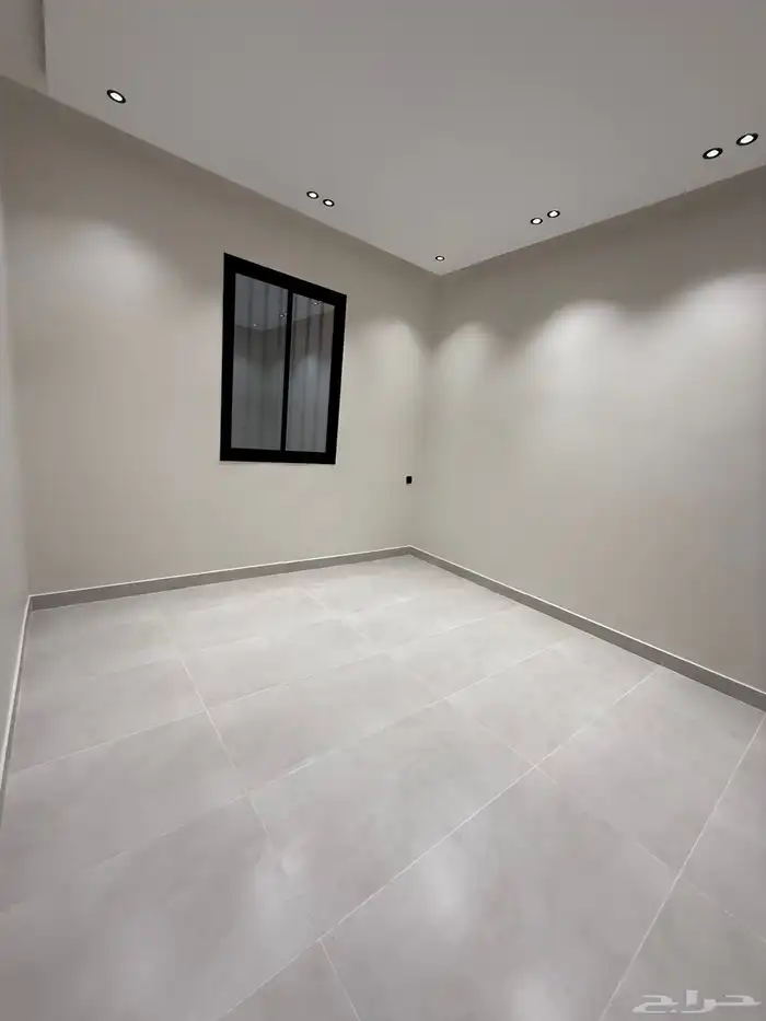 فرصه للبيع فيلا روف ب 685 الف عليها تامين وحي مكتمل الخدمات 46