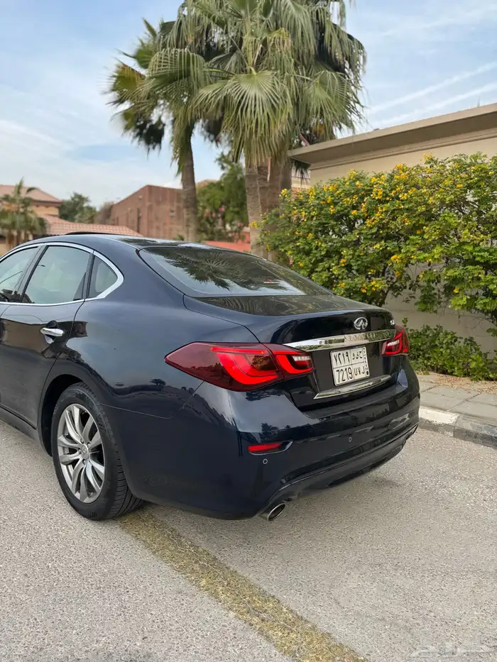 انفنتي Q70 مالك اول بدي وكالة 7