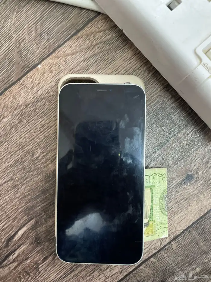 ايفون 12عادي 0