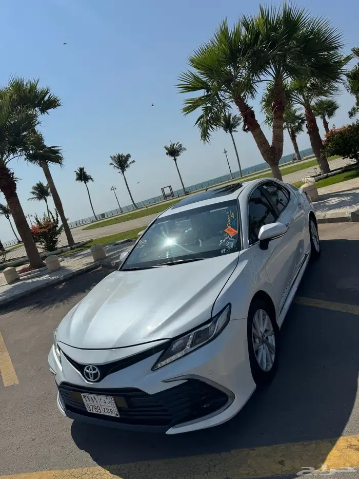 كامري 2023 فل GLE بنزين منوة المستخدم مازالت تحت الضمان 0