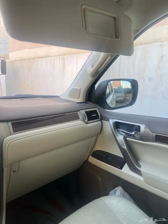 جيب لكزس GX2017 7