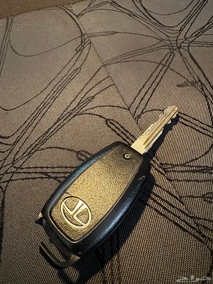 للبيع وانيت تاتا 2023 مستعمل بحالة الجديد 20