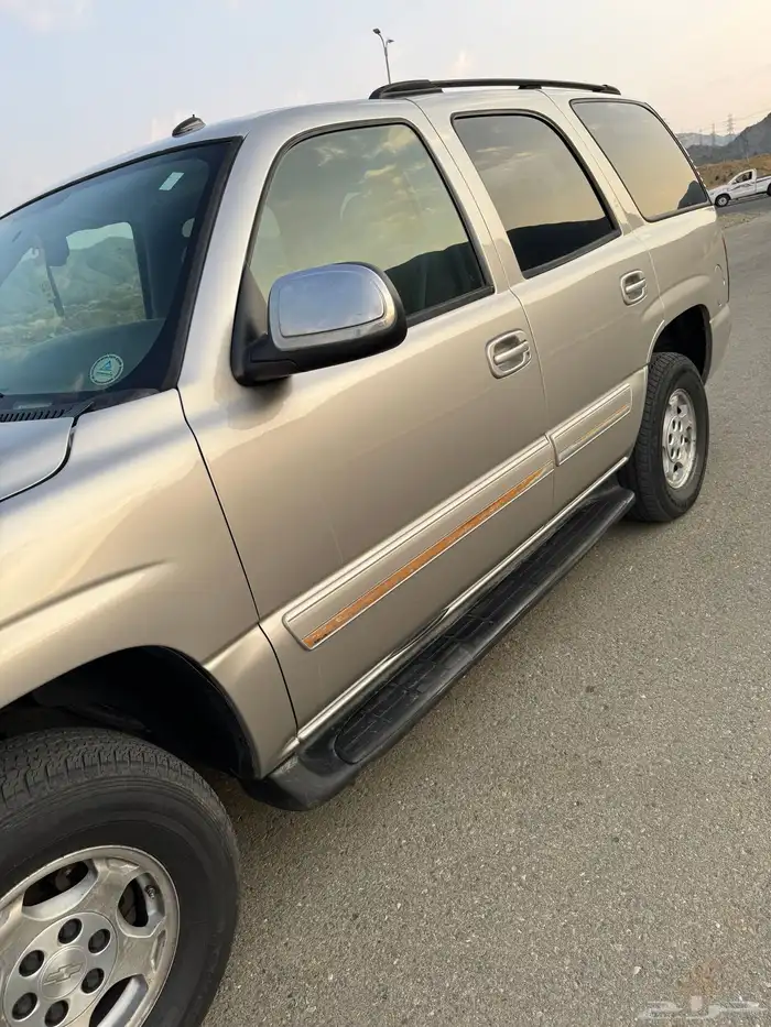 تاهو 2005 نظيف جدا 12