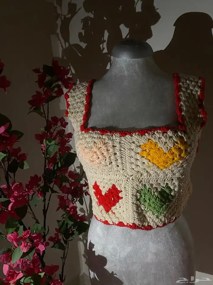 توب القلوب كروشية 1