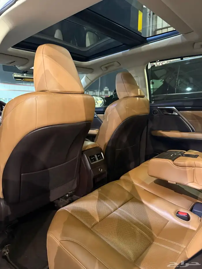 لكزس RX350 2017 ( الوكيل عبداللطيف جميل ) 9