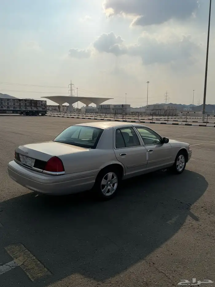 كروان فكتوريا 2011 سعودي نظيف 11